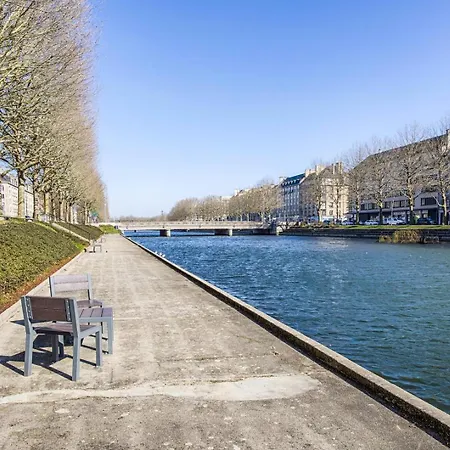 La Casa Valens - Petanque, Convivial & Atypique Apartment Caen