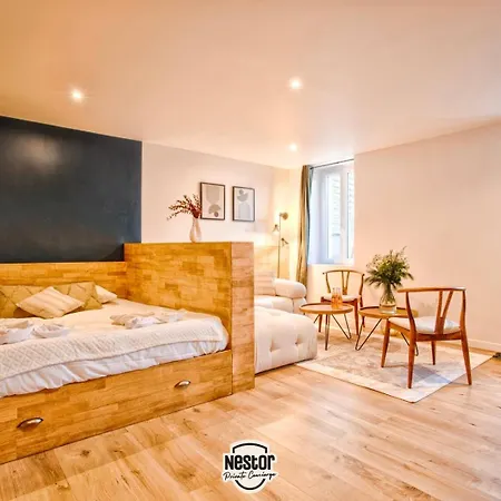 La Casa Valens - Petanque, Convivial & Atypique *