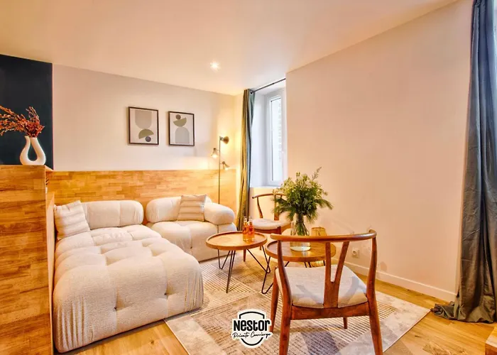 La Casa Valens - Petanque, Convivial & Atypique דירה קאין